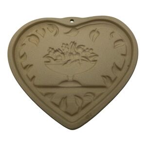 The Pampered Chef Vintage Autumn Wreath Stoneware Cookie Mold 1999